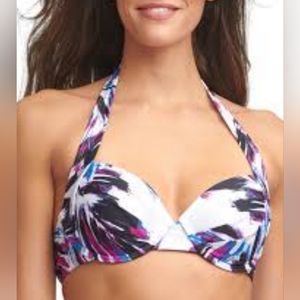 NWT Calvin Klein colorful bikini top, size XXL